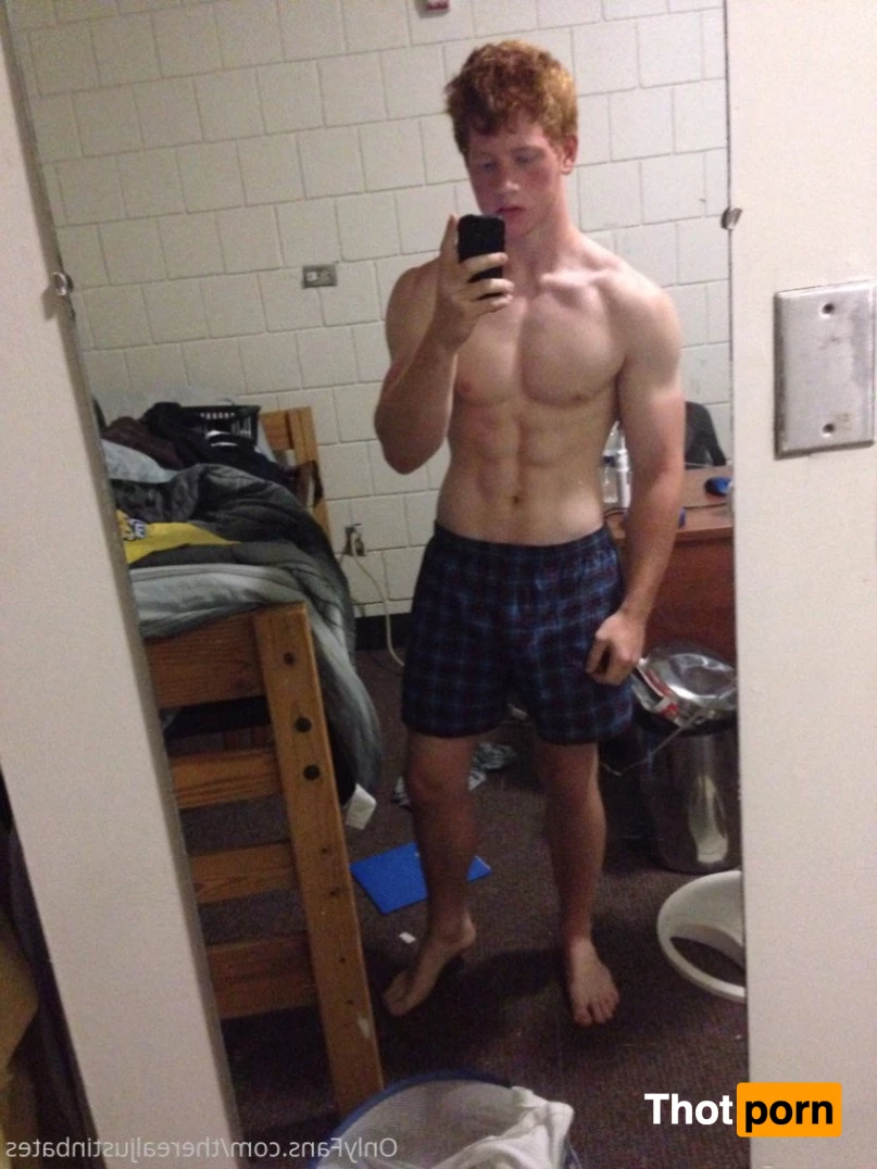 Justin Bates 2652529