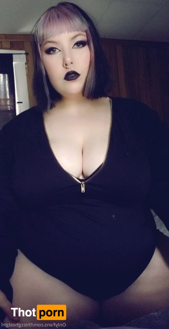 ThiccGhostGirl 2660130