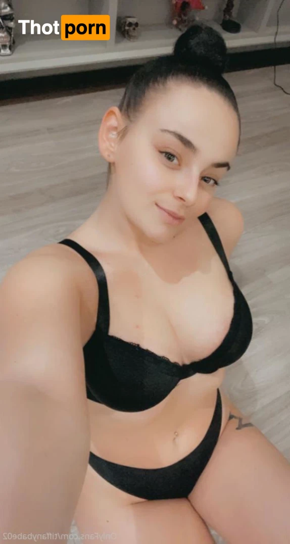 Tiffany Kelly 15418459