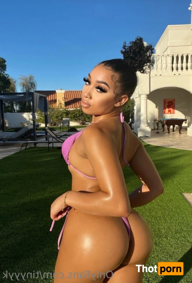 K baby💦🍭 15376142