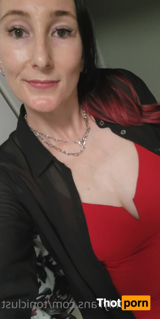 Aussie Stripper 15366927