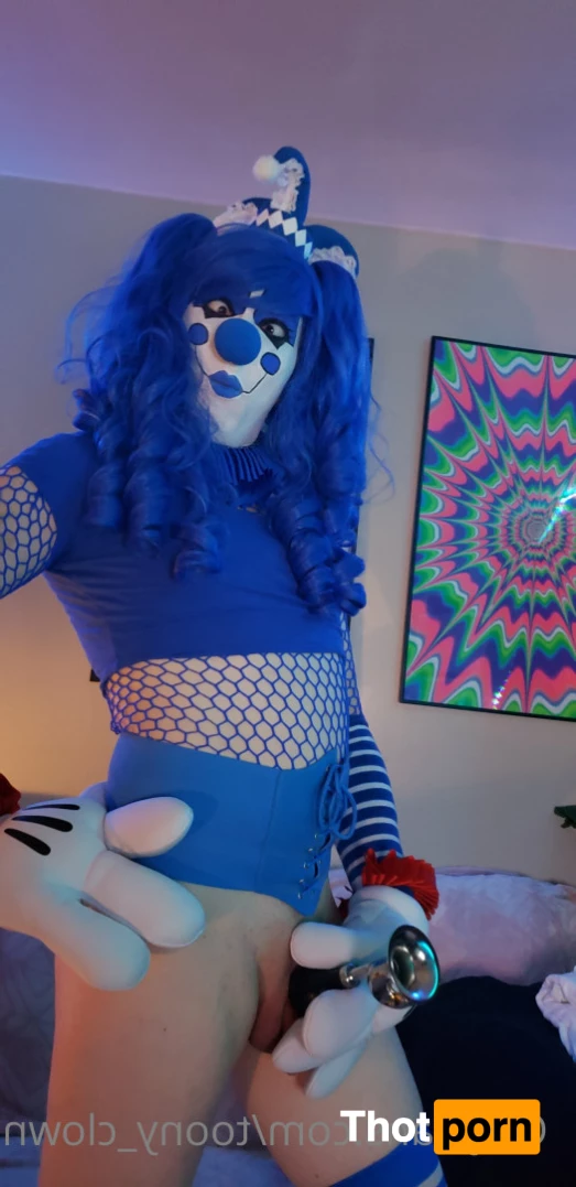 Trixy the Clown 7665928