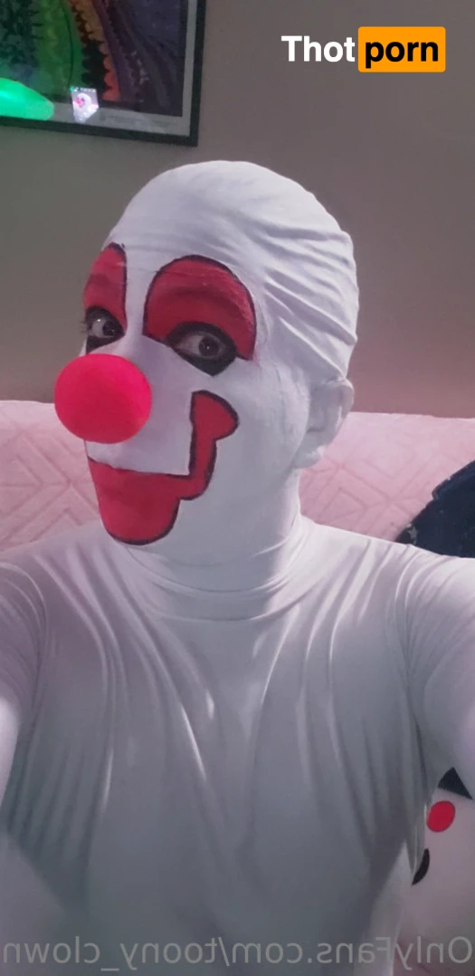 Trixy the Clown 7665999