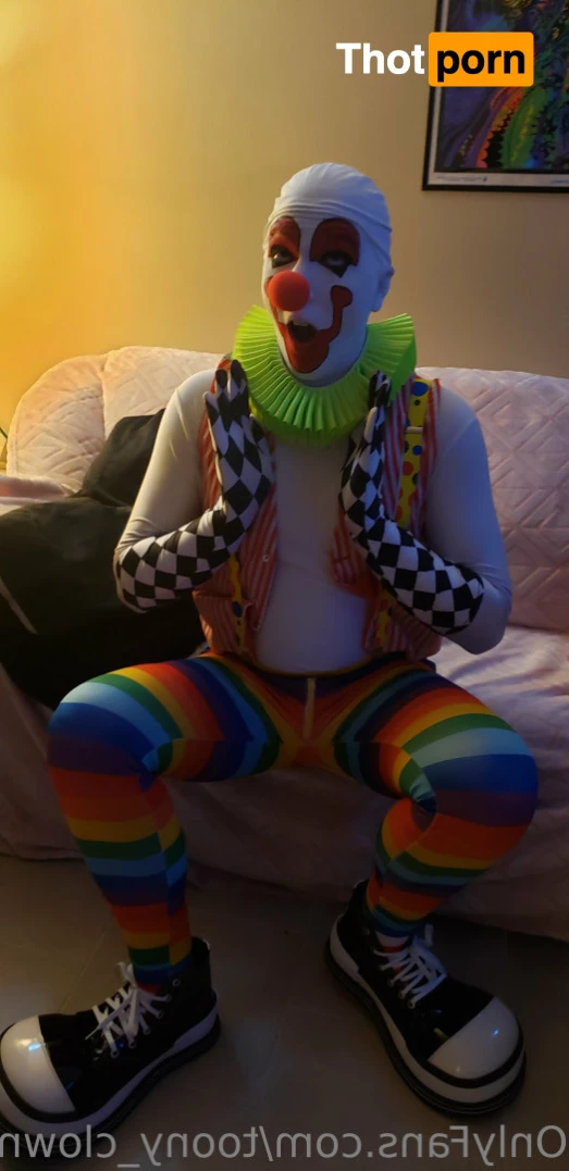 Trixy the Clown 7666018