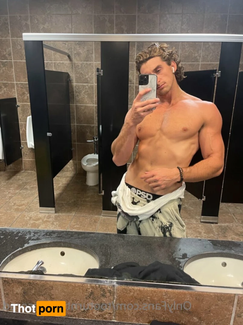 Too Turnt Tony 15364588