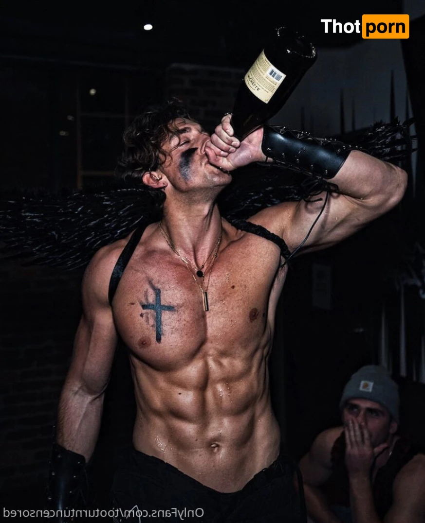 Too Turnt Tony 15364877