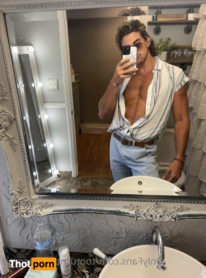 Too Turnt Tony 15365148