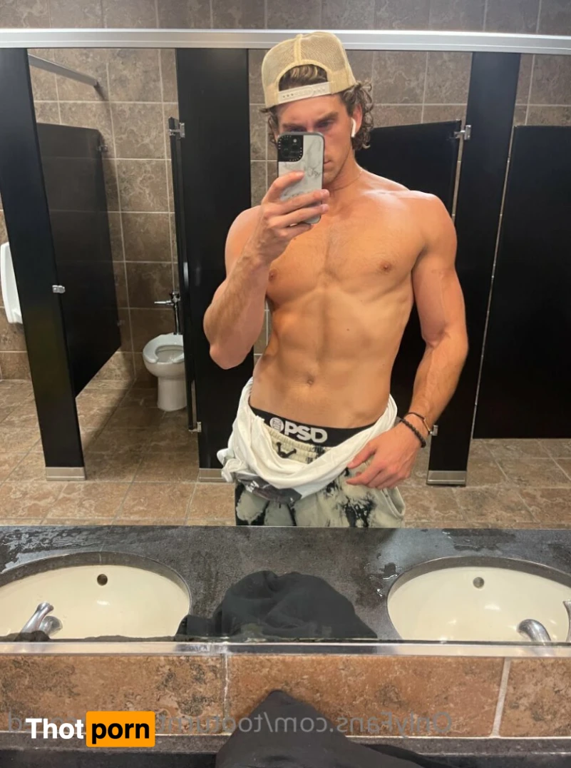 Too Turnt Tony 15365523