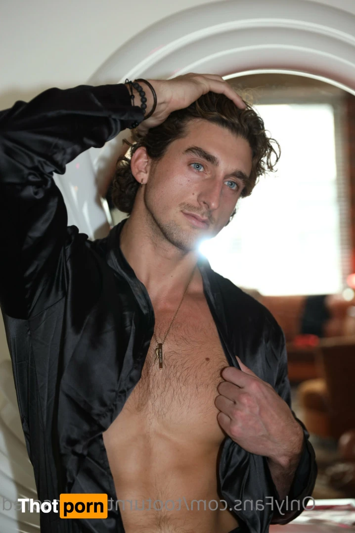 Too Turnt Tony 15365719