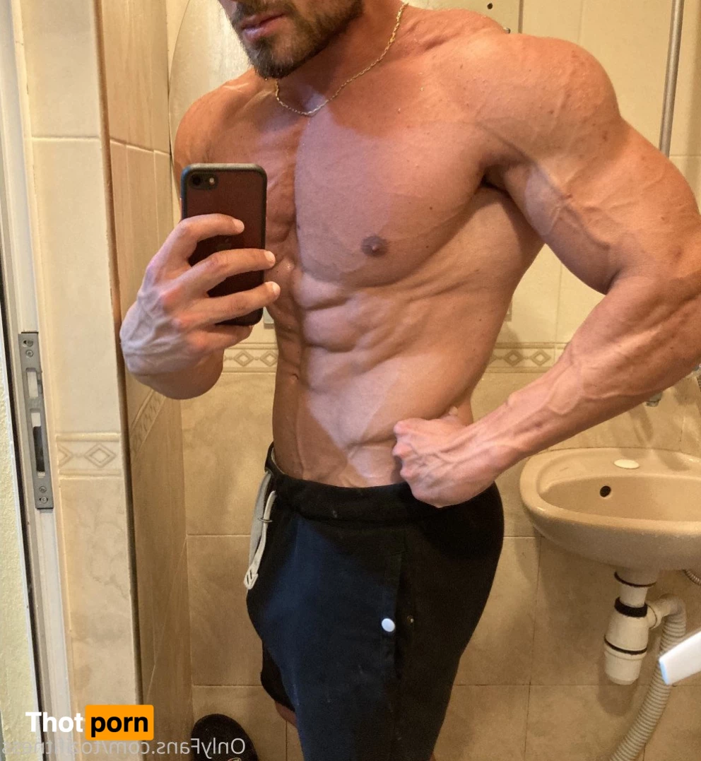 Chad Muscle😈 Top 3.3% 2894919