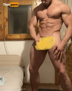 2895153