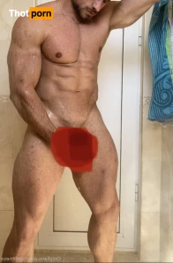 2895308