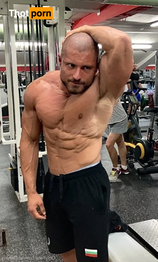 Chad Muscle😈 Top 3.3% 2895452