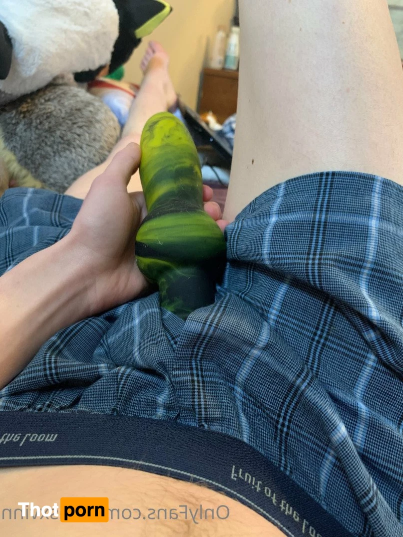 Xvinn (FTM Exhibitionist) 2646447