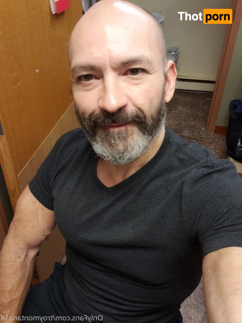 Troy Montana 15340860