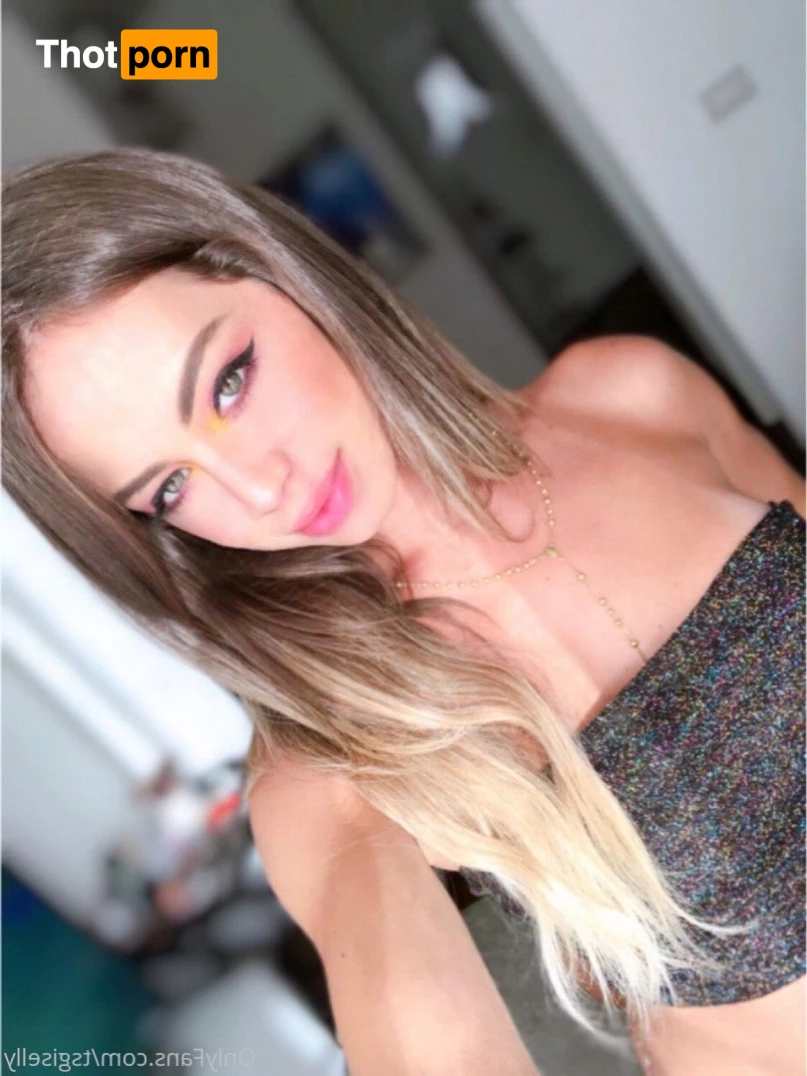 Giselly Angel 2650950