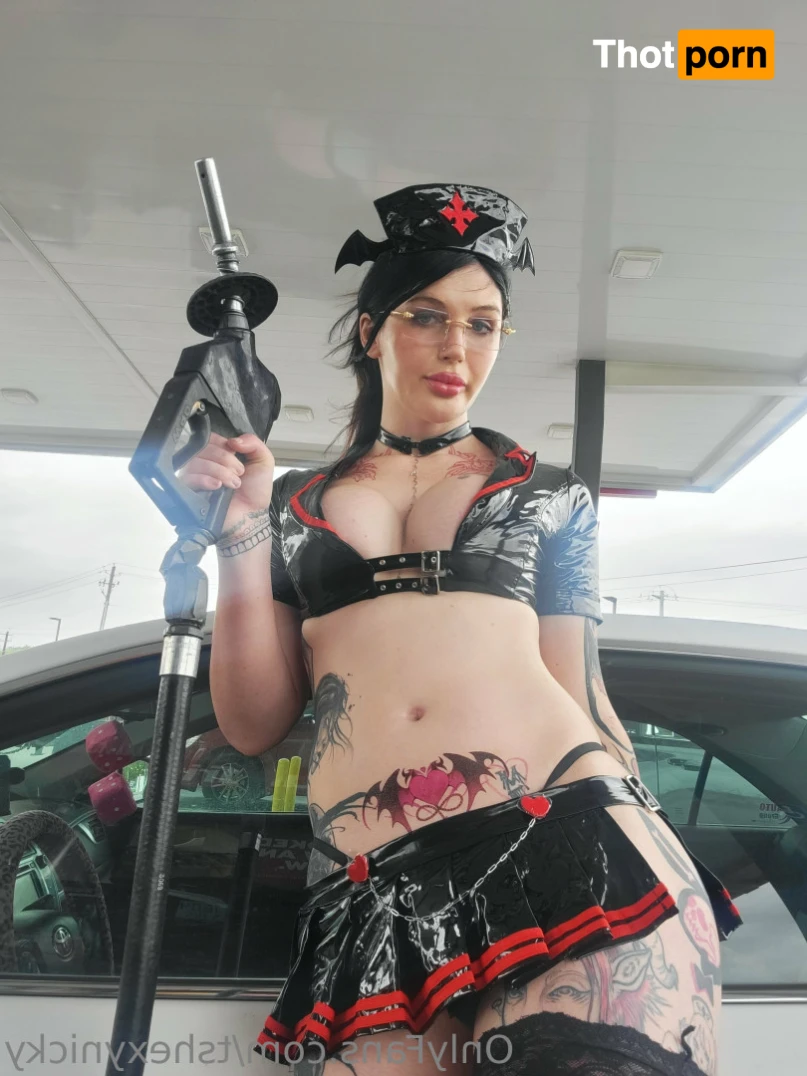 🦇🔮 Nicole Korsakova 🔮🦇 15324708