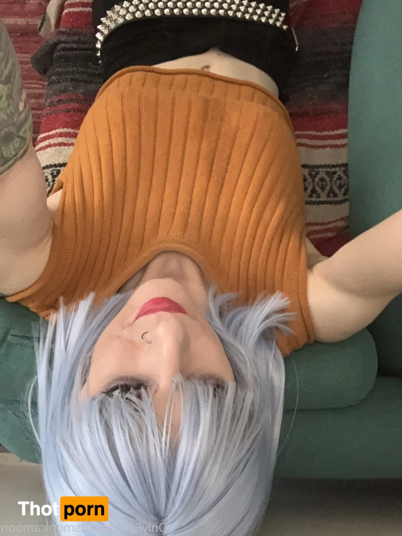 TsMonicaMoon 2893564