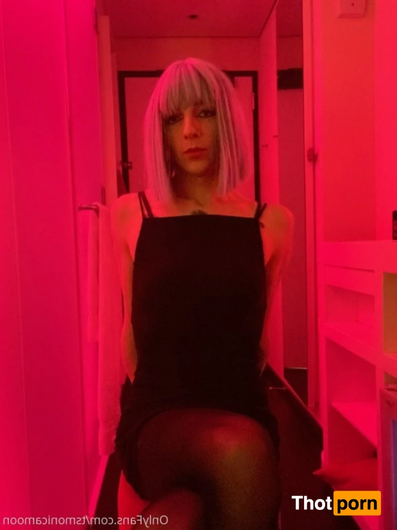 TsMonicaMoon 2893573