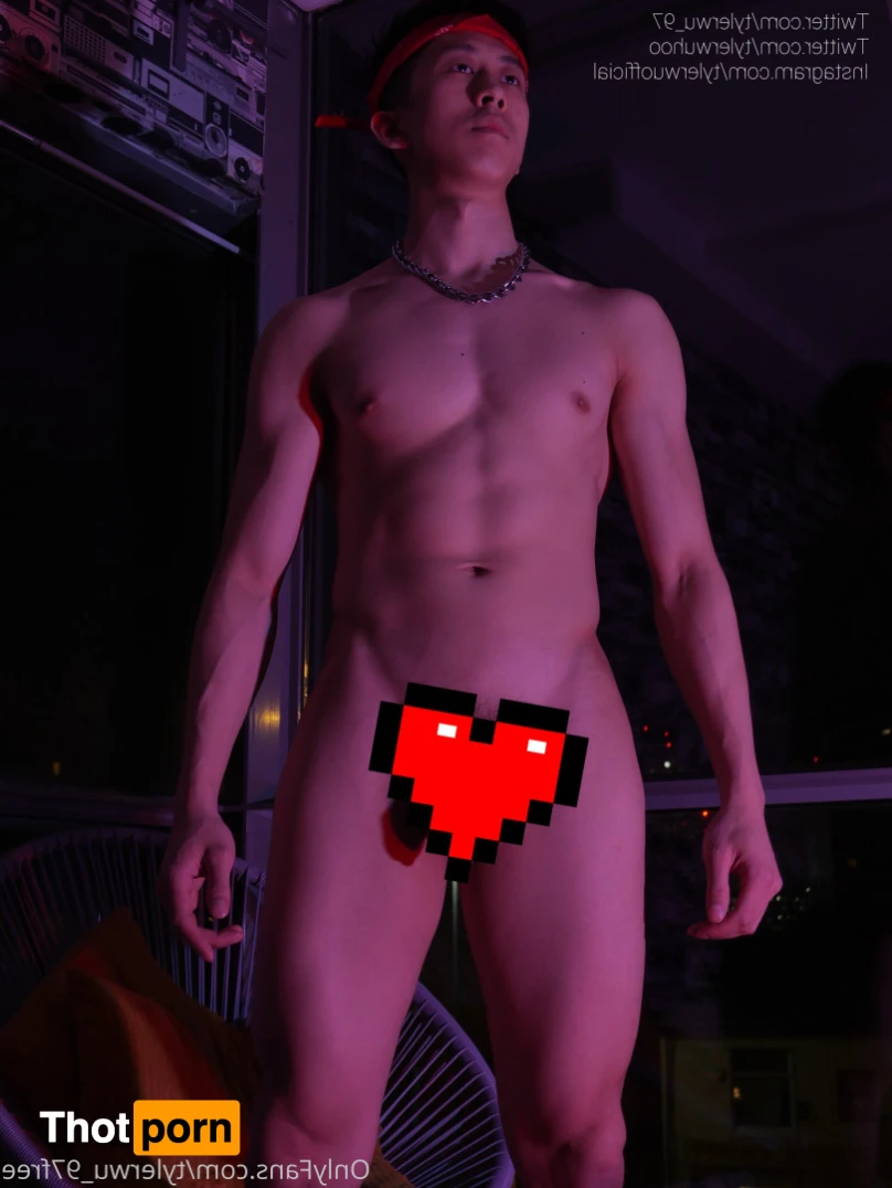 Tyler Wu | Free page woooo 15250876