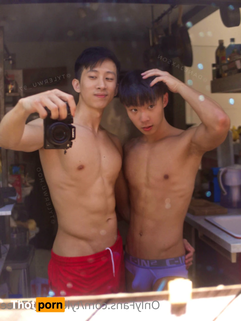 Tyler Wu | Free page woooo 15251131