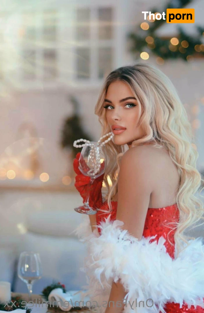 🍑﻿🍑﻿Emily🍑﻿🍑﻿ 15247620