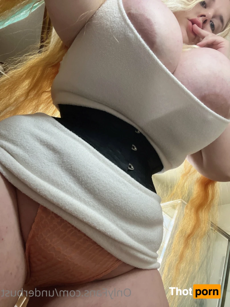 Penny Brown 15227328