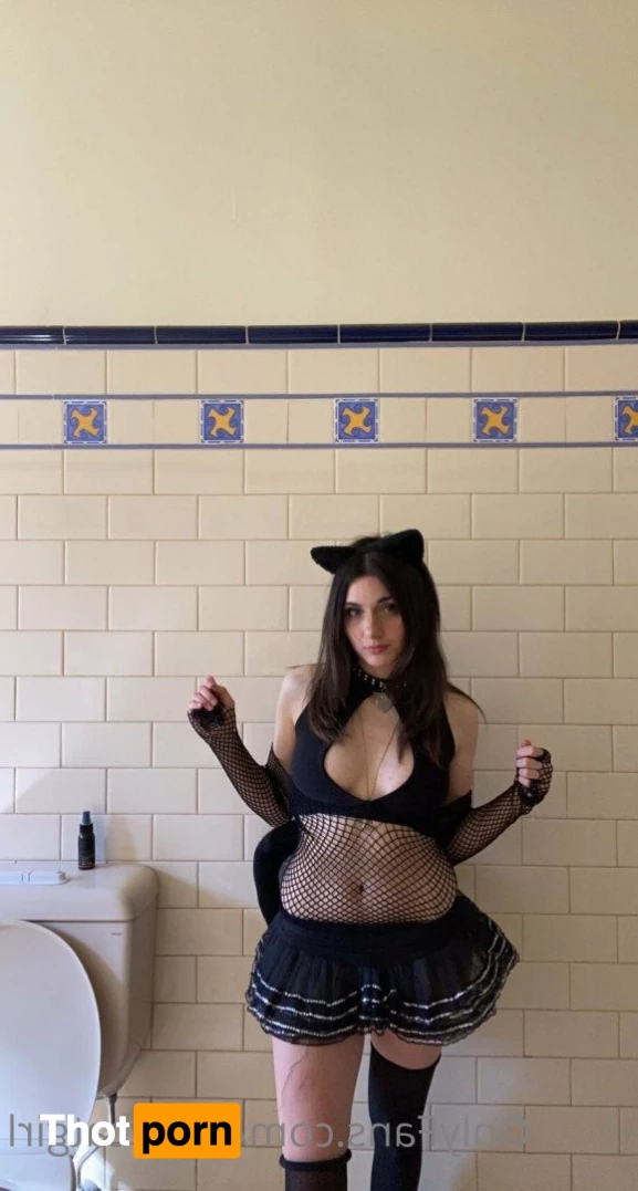 urfavcatgirl 2640827