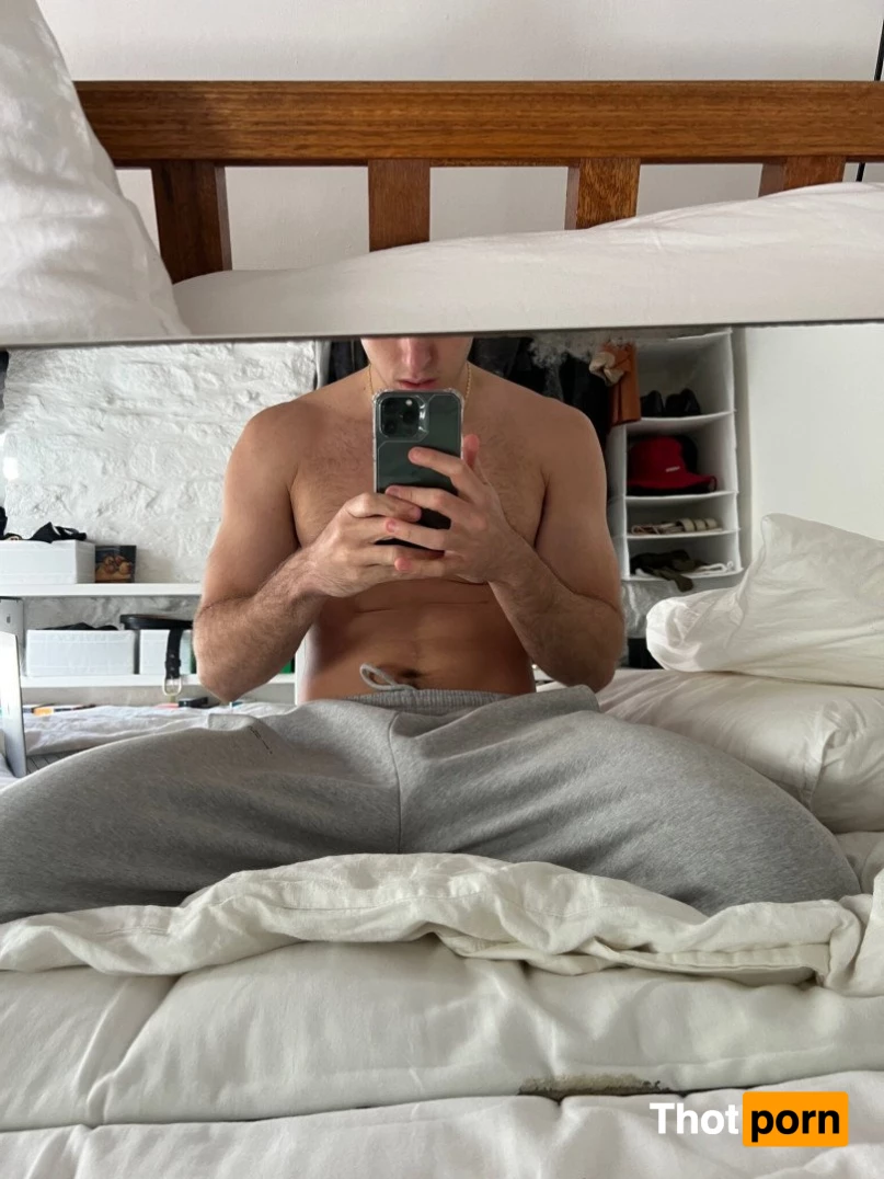 uronlyhotguy 2619577