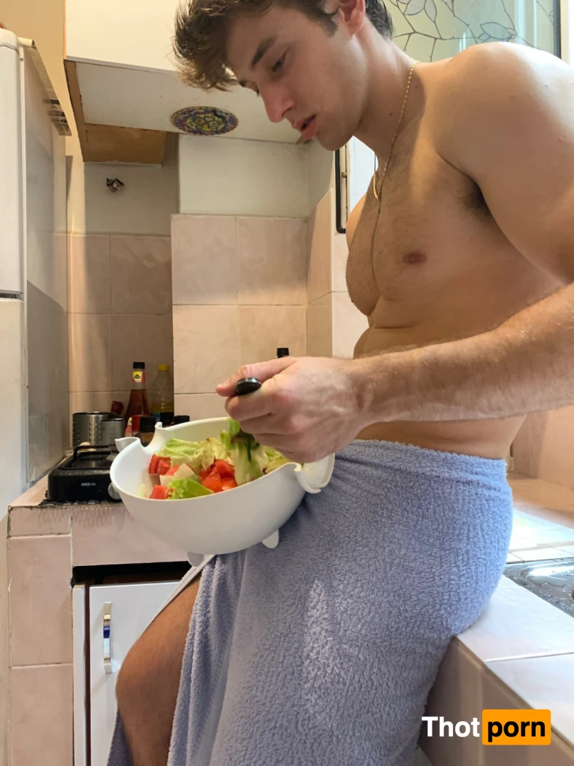 uronlyhotguy 15223857