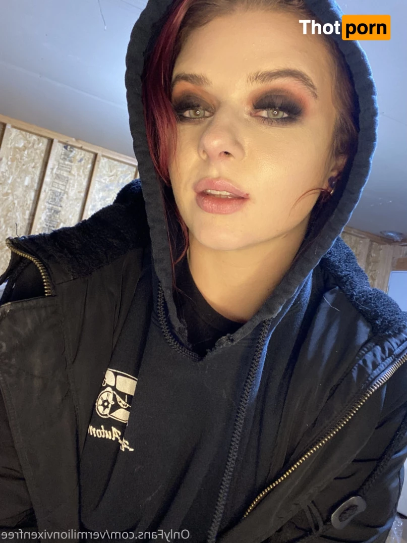 Vermillion Vixen FREE 5832537