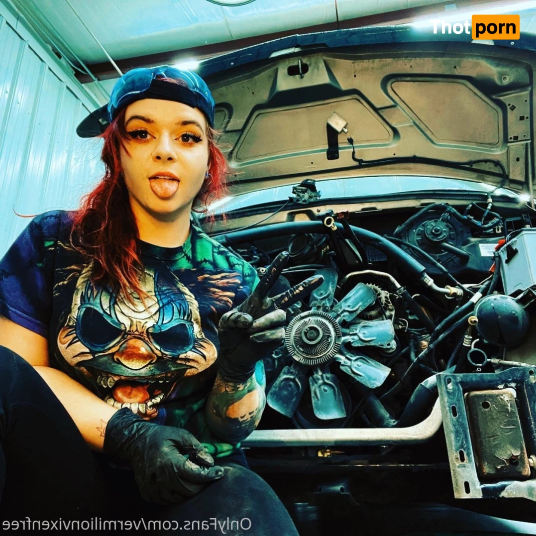 Vermillion Vixen FREE 5832600