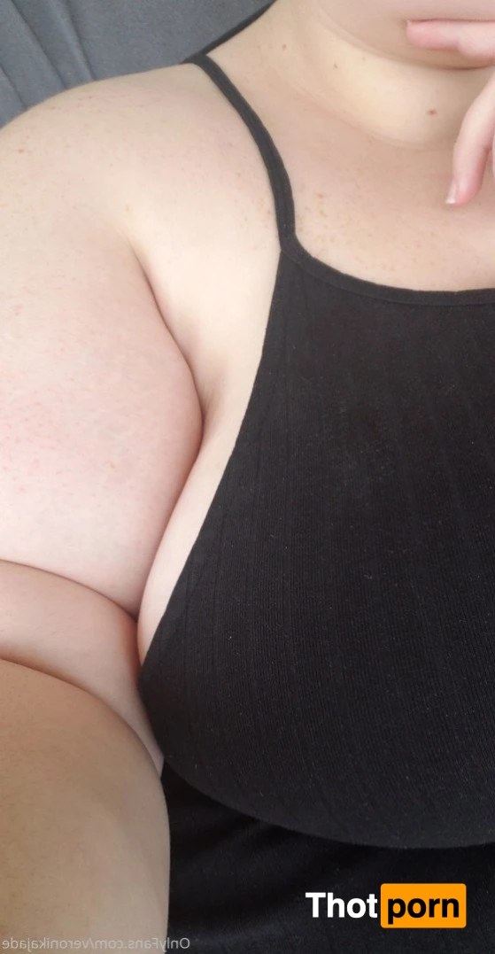 Veronika Jade 2607793