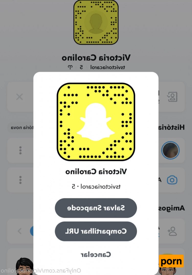 victoriacarolino 2590747