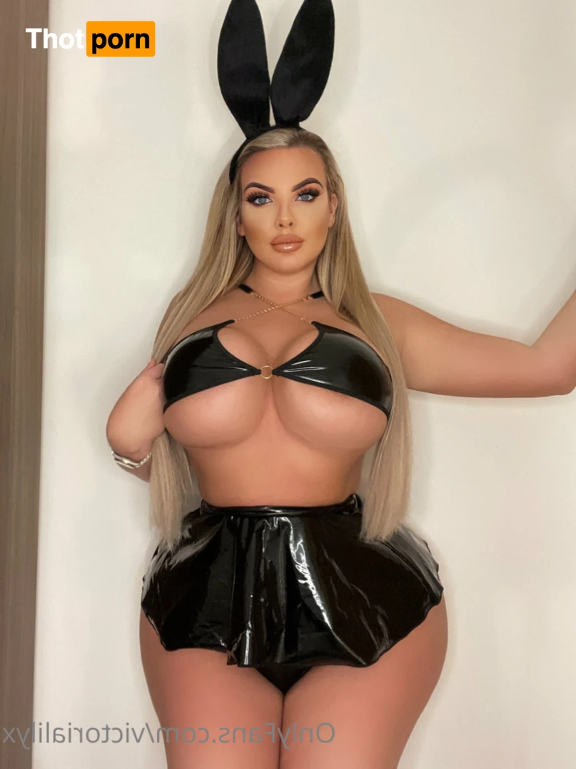 VICTORIA 💦💦 SEXTING RIGHT NOW 😈😈💦💦 14912237