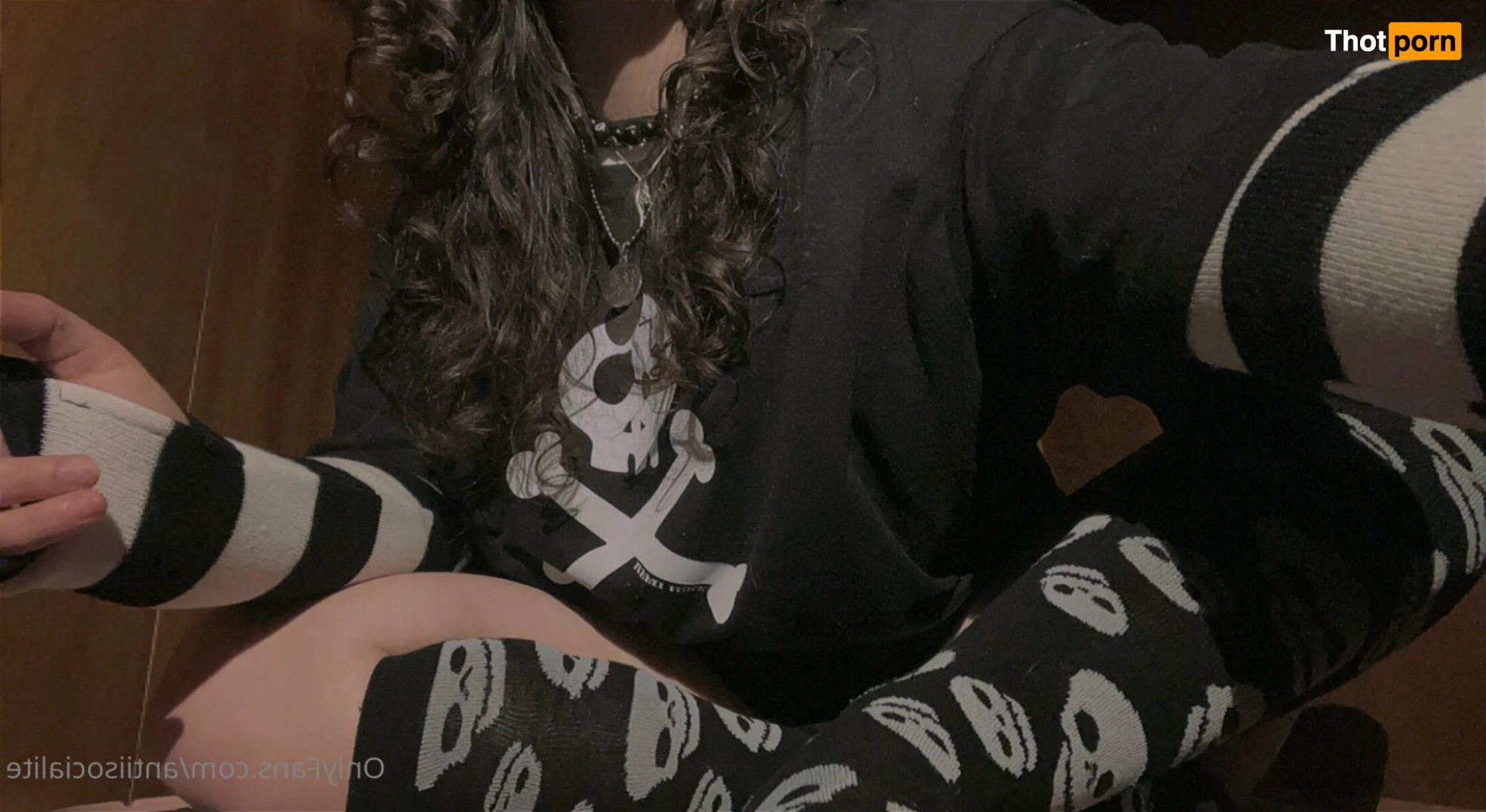 Violet Vaine 5863611