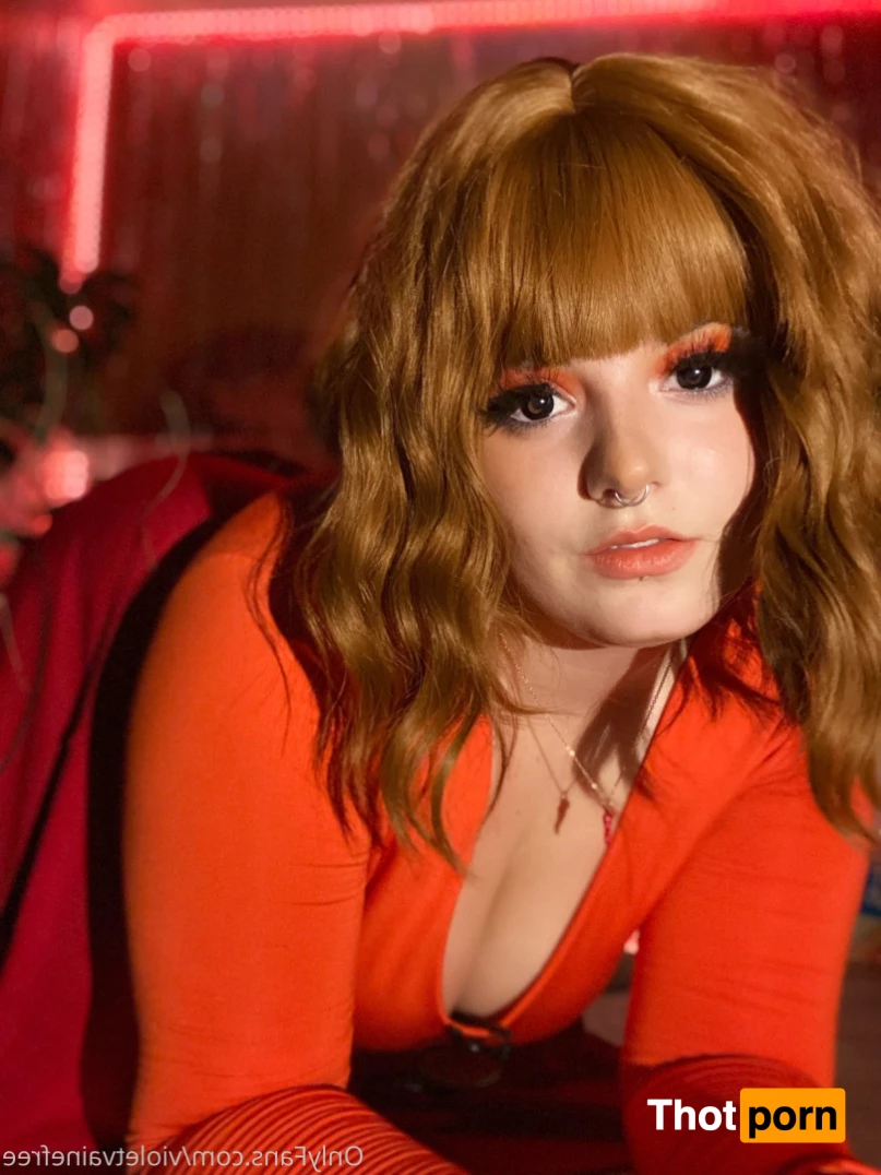 Violet Vaine 5863781