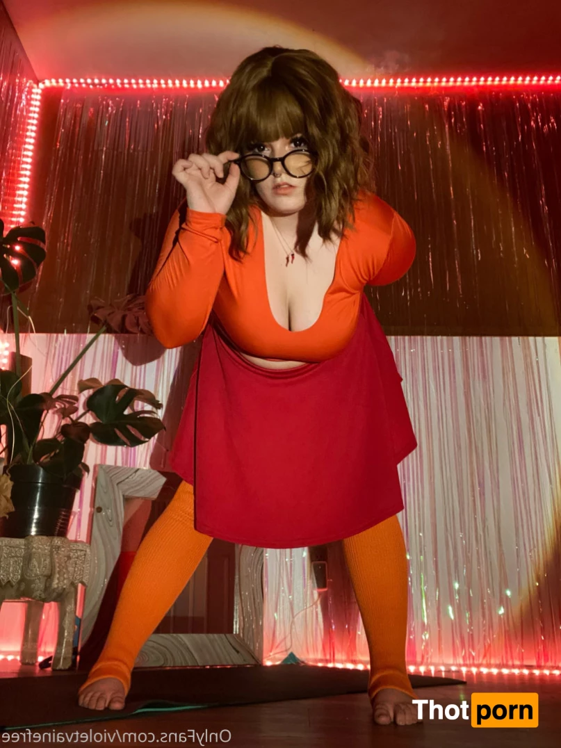 Violet Vaine 5863817