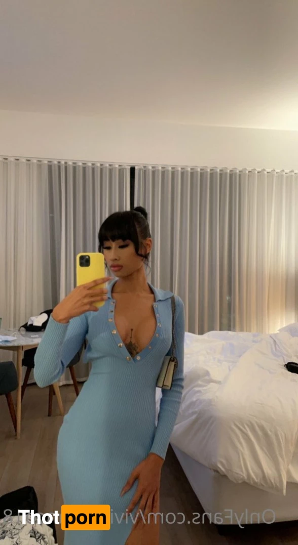 Princess Vivian🫅🏻 2850690