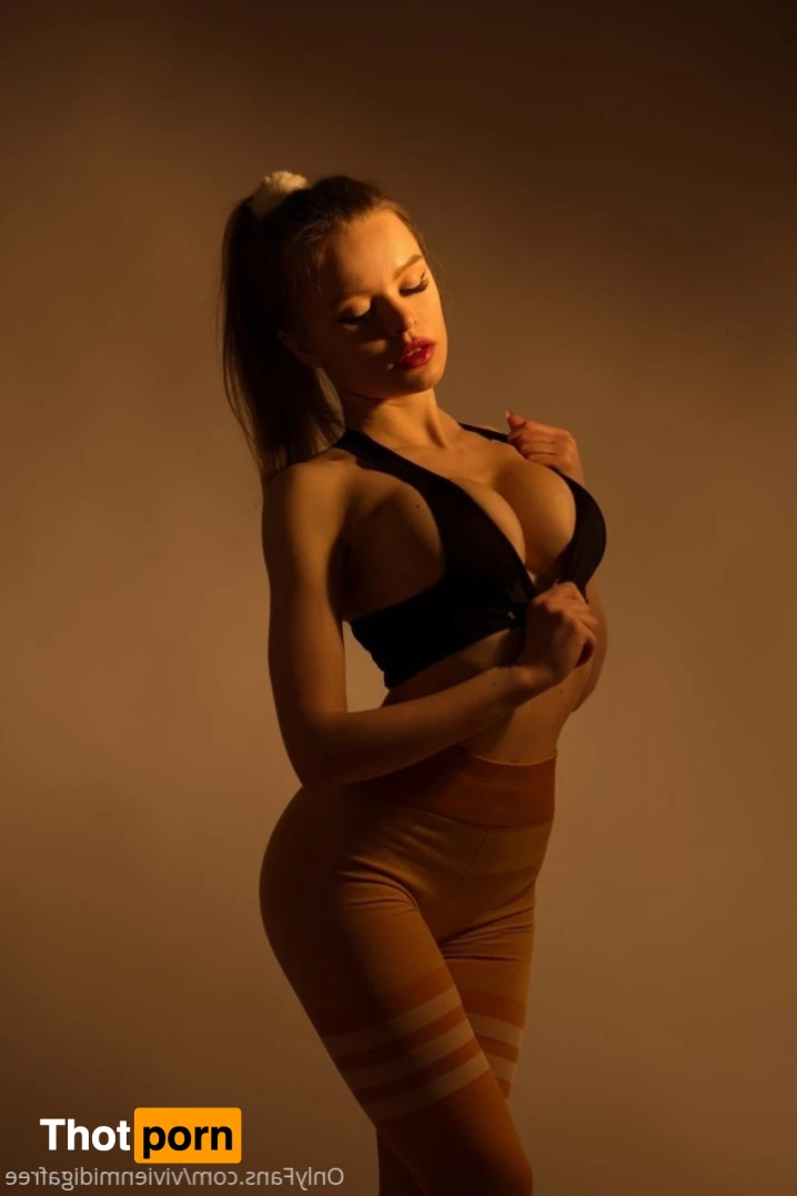 Vivien Midiga Free 5702527