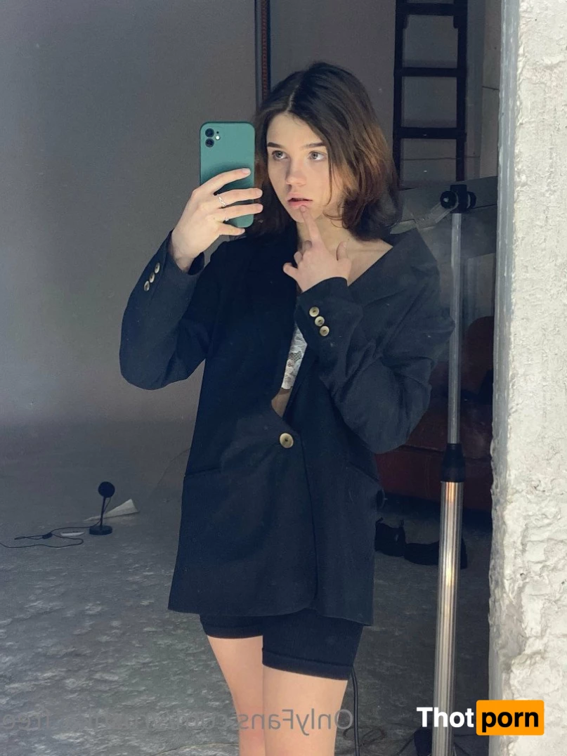 Vrushka_free 2587102