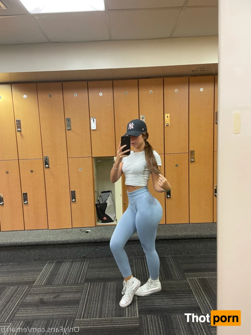 Emarr B [ emarrb ] OnlyFans leaked photo 11229177 on Thotporn
