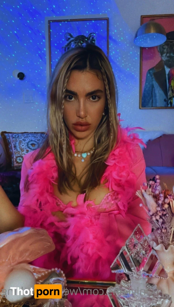 Weirdtwinthing 9736833