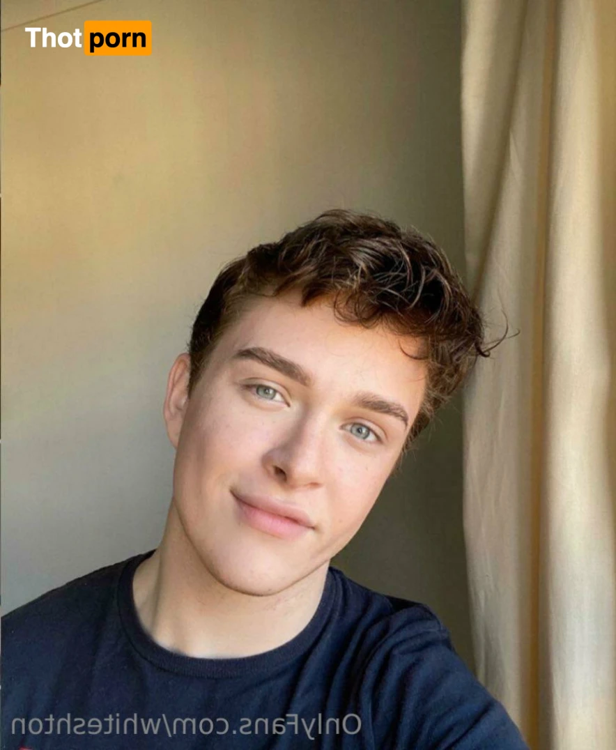 Ashton White 14329718