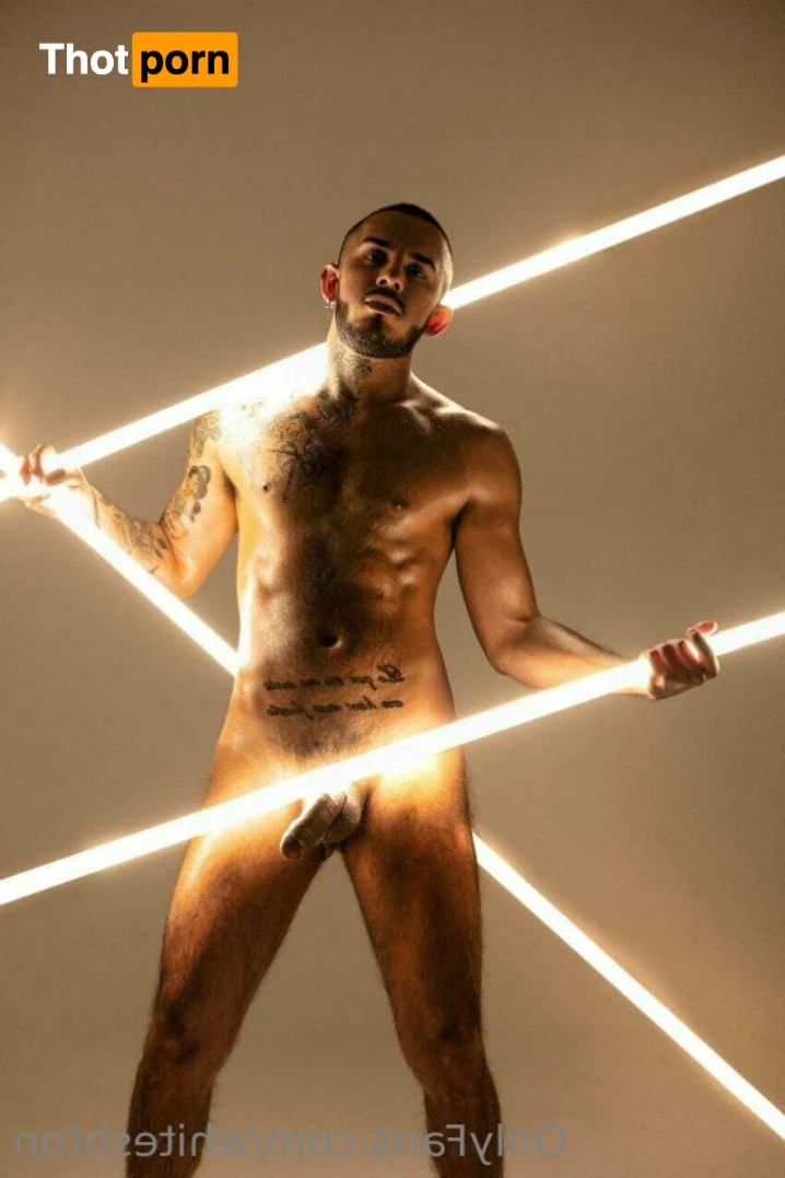 Ashton White 14330995