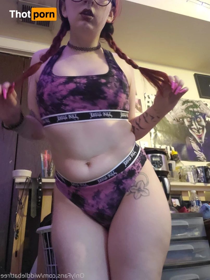 𖤐 bad witch 𖤐 2580935