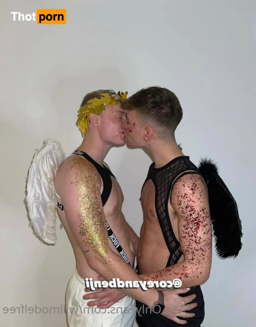 William Model Free 2579525