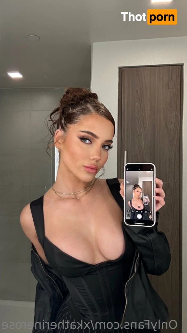 🌹Katie Rose🌹 14731278