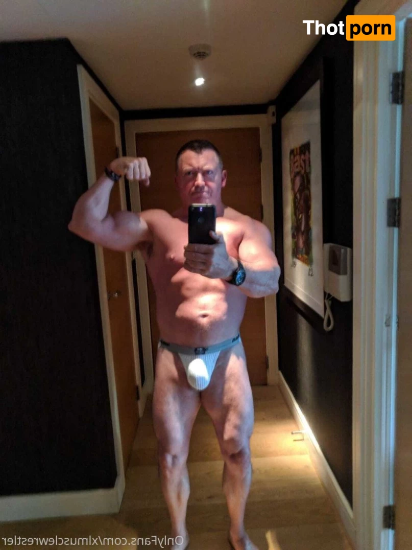 Xlmusclewrestler 2582593