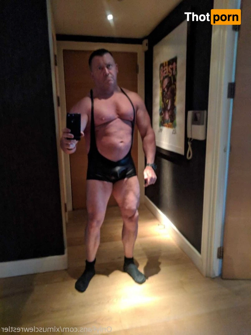 Xlmusclewrestler 2582620